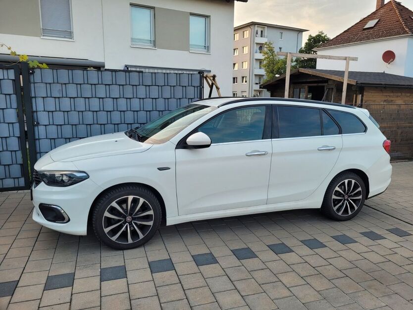 Fiat Tipo 80.000 km 10.800 € Offenbach am Main 63069