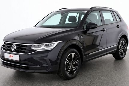 VW Tiguan 67.584 km 26.780 &euro; Schönefeld 12529