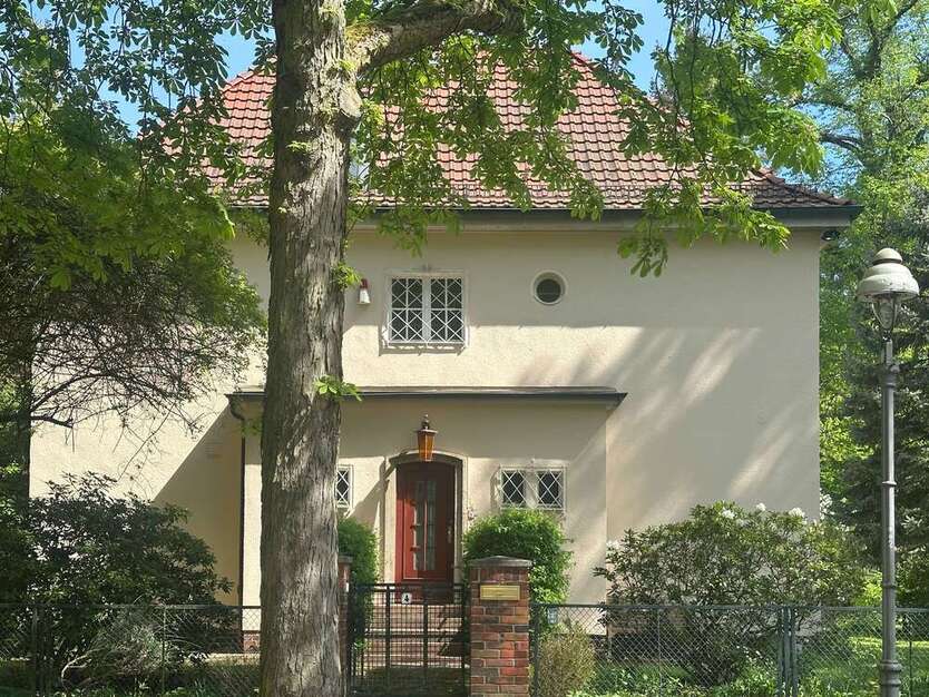 Haus zum Mieten in Berlin 3.100 € 200 m²