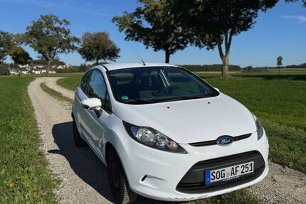 Ford Fiesta 163.000 km 2.500 € Penzing 86929