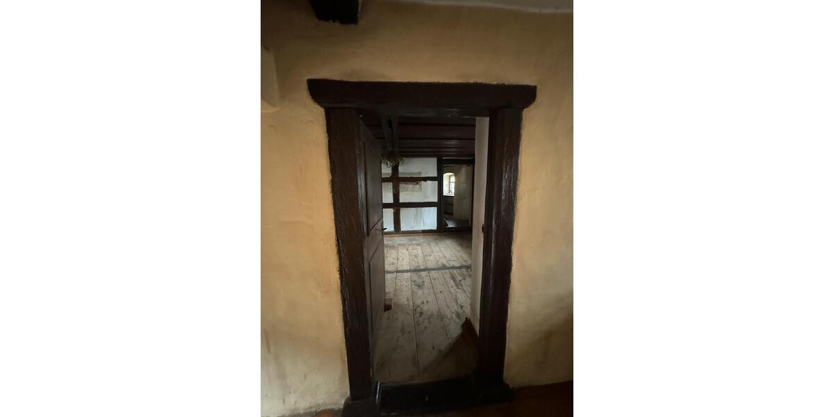 Einfamilienhaus Pößneck - 4 Zimmer, 90 m&sup2;, 57.000&euro; | Angebot:27097695