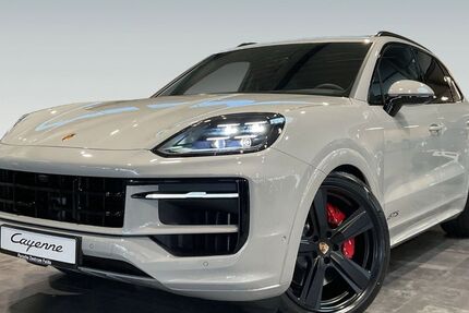 Porsche Cayenne 14.900 km 142.890 &euro; Fulda 36043