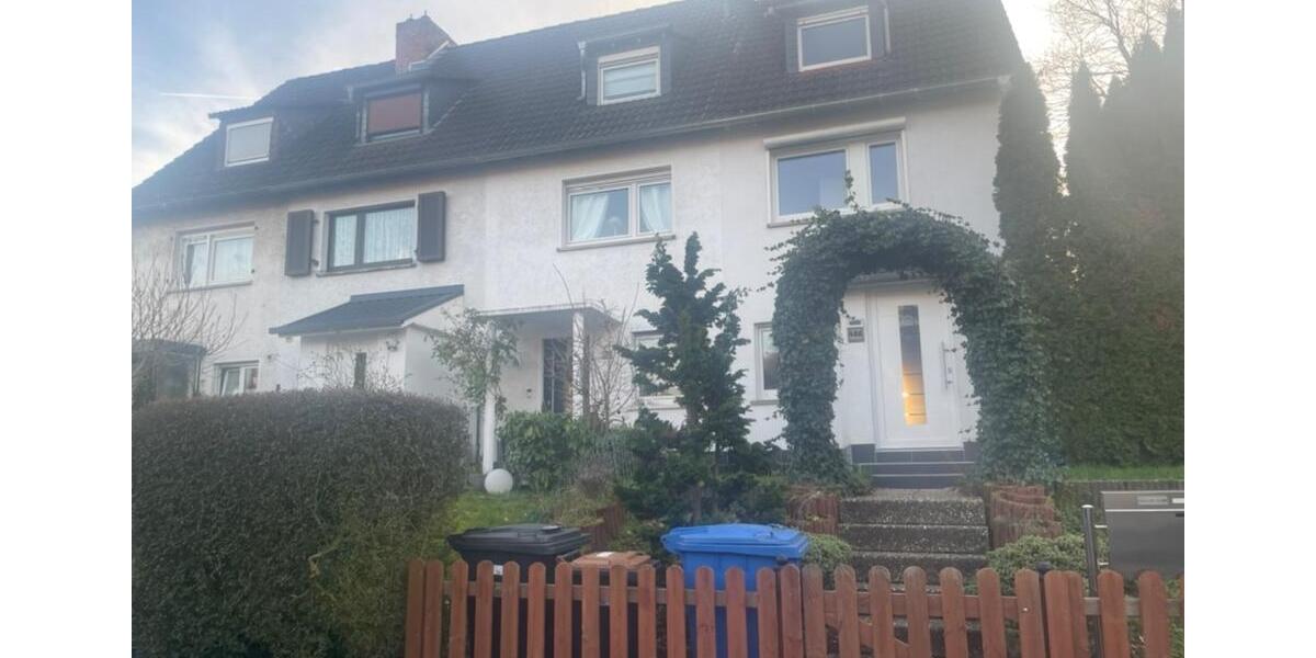 Reihenhaus Bad Homburg vor der Höhe Gonzenheim - 4 Zimmer, 110 m&sup2;, 1.950&euro; | Angebot:24721668