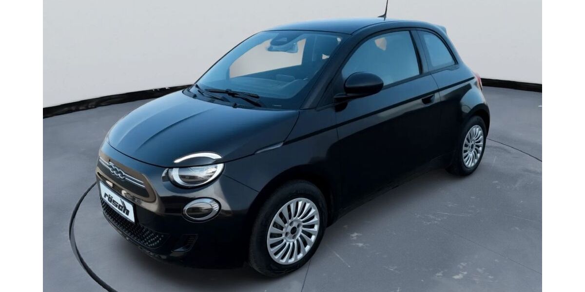 Fiat 500e 22.600 km 14.499 &euro; Bad Wörishofen 86825