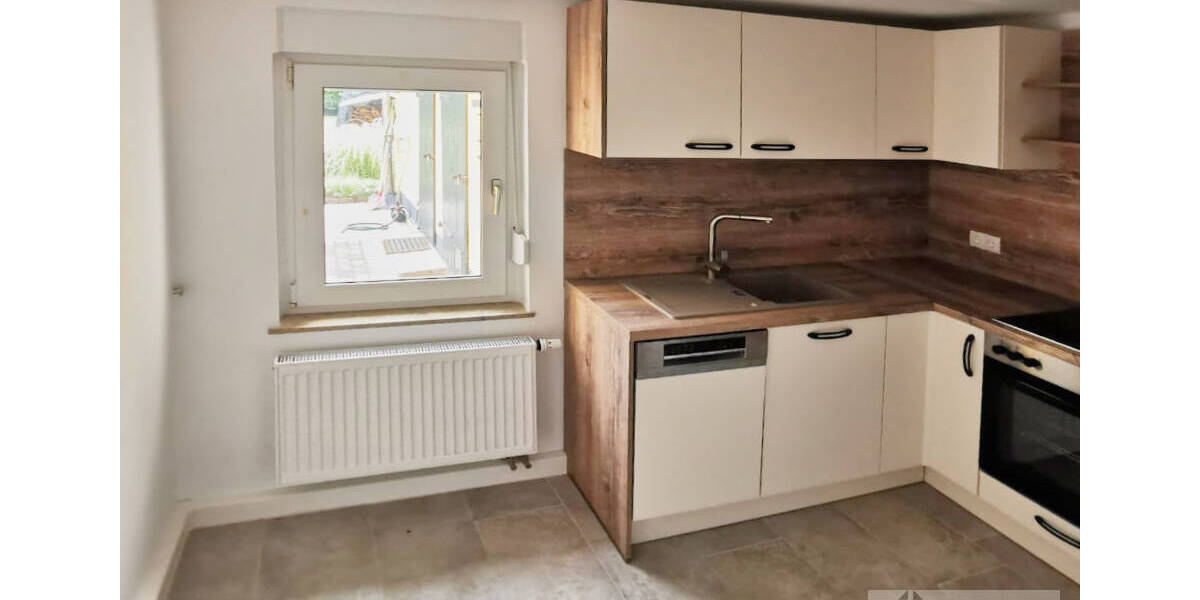 Toller Bungalow mit Garage und sonnigem Garten in beliebter Wohnlage von BitterfeldWolfen. 2 zimmer