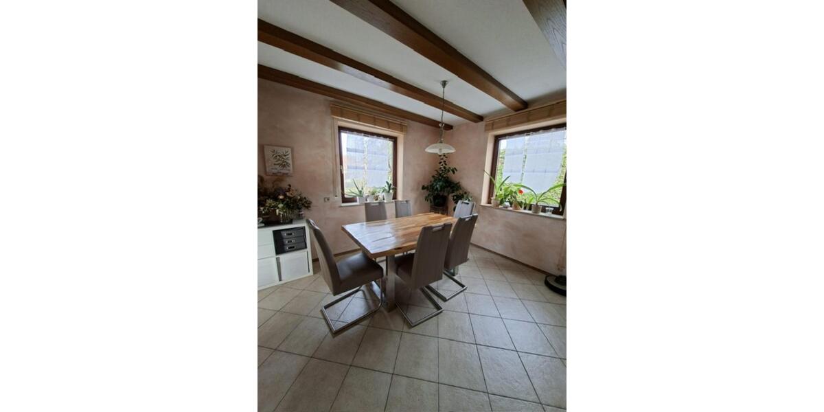 Helle 3,5 Zimmer-Wohnung, 107 m2, ab 1.2.2026, in 86738 Deiningen 3.5 zimmer