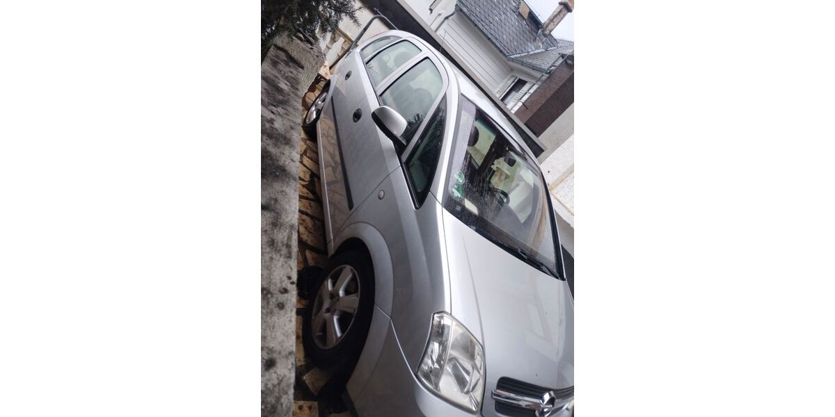 Opel Meriva 178.000 km 990 &euro; Homberg 35315