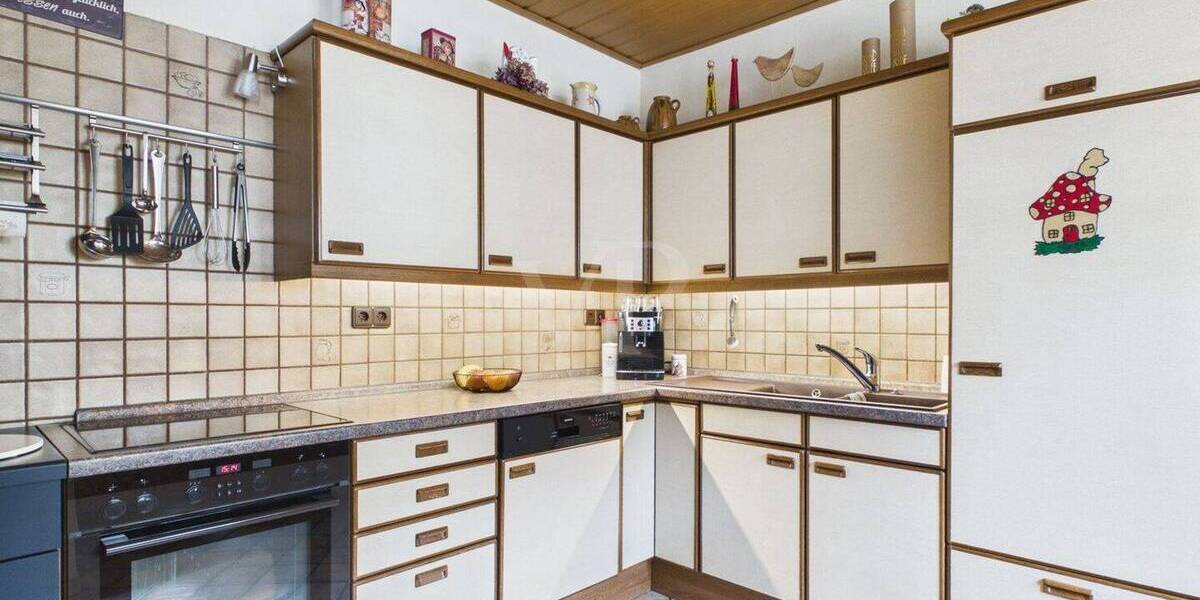 Einfamilienhaus Haßfurt - 8 Zimmer, 234 m&sup2;, 395.000&euro; | Angebot:26751043