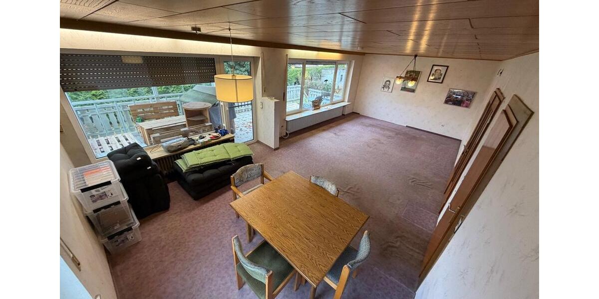 Einfamilienhaus Bad Arolsen - 9 Zimmer, 240 m&sup2;, 350.000&euro; | Angebot:26715411