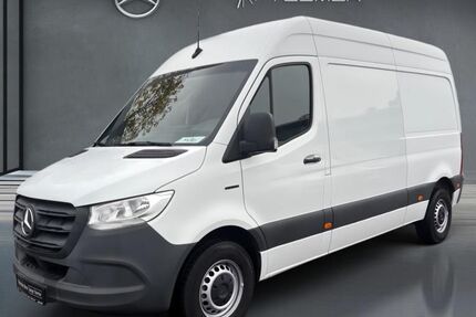 Mercedes-Benz Sprinter 8.372 km 24.752 € Hamburg 21079