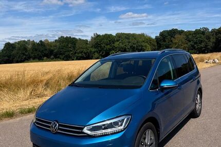 VW Touran 81.000 km 22.950 &euro; Perl 66706