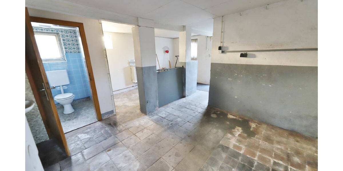 Einfamilienhaus Oerlinghausen Helpup - 6 Zimmer, 202 m&sup2;, 149.000&euro; | Angebot:26751735