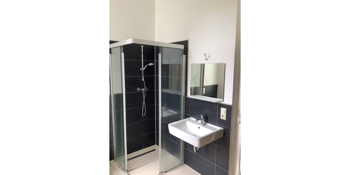 Etagenwohnung Gotha Gotha Nord - 4 Zimmer, 165 m&sup2;, 1.355&euro; | Angebot:26716054