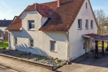 Ein- bis Zweifamilienhaus mit Wintergarten, großem Grundstück und vielseitigen Nutzungsmöglichkeiten - Haus Löhne | Angebot:26381348