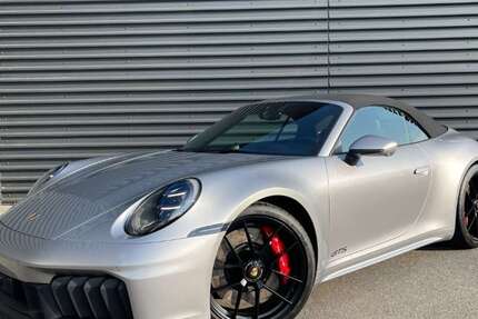 Porsche 992 1.950 km 204.750 &euro; Papendorf 18059
