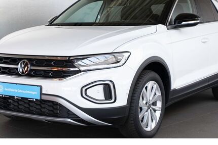 VW T-Roc 11.624 km 28.980 € Hüttenberg-Rechtenbach 35625