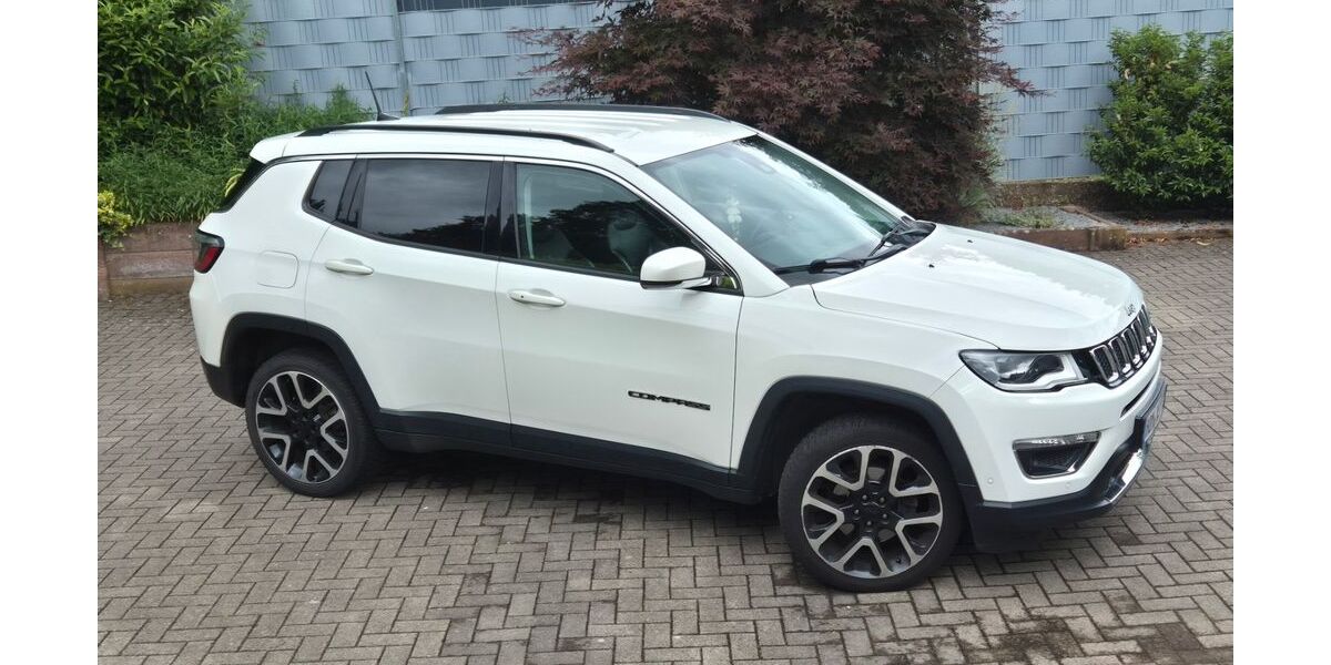 Jeep Compass 90.500 km 17.000 &euro; Bexbach 66450