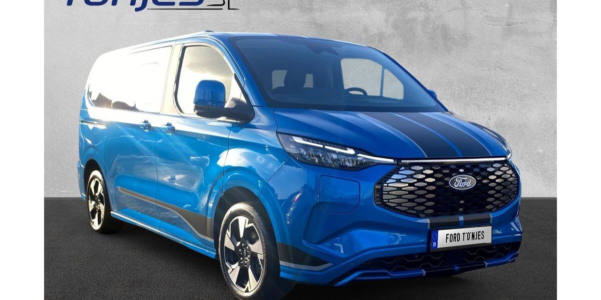 Ford Tourneo Custom 1.800 km 63.980 &euro; Zetel - Neuenburg 26340