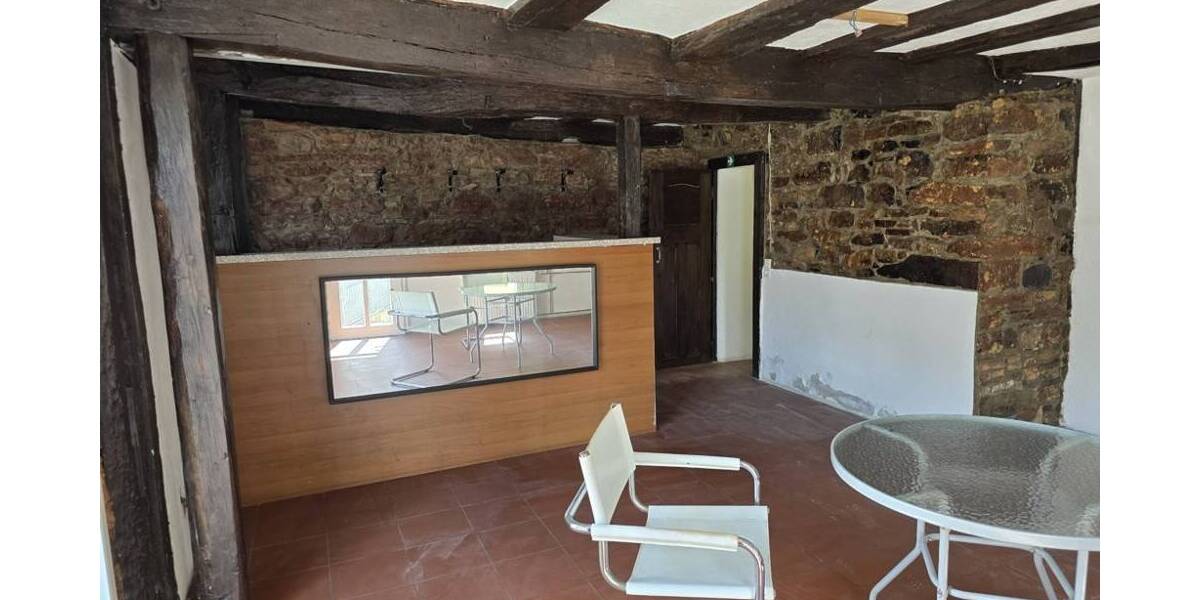 Mehrfamilienhaus, Wohnhaus Erbach - 7 Zimmer, 79 m&sup2;, 195.000&euro; | Angebot:25729843