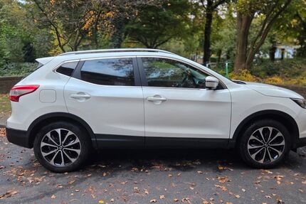 Nissan Qashqai 170.000 km 10.400 € Hamburg 22763