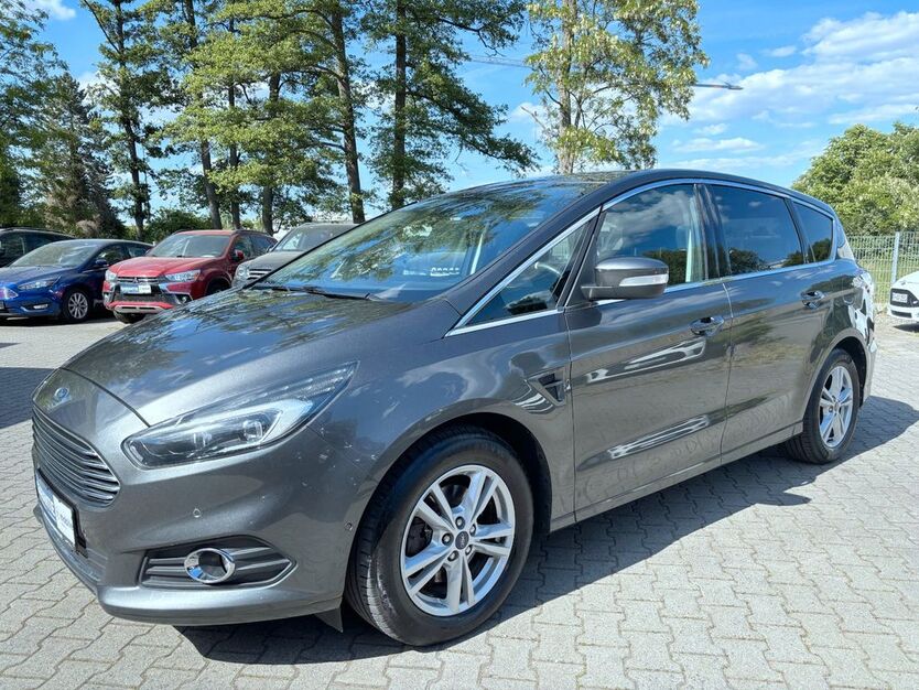 Ford S-Max 141.989 km 16.490 € Haßloch 67454