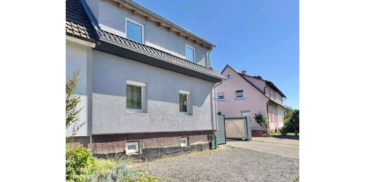 Doppelhaushälfte Bretten - 4 Zimmer, 88 m&sup2;, 388.000&euro; | Angebot:25738384