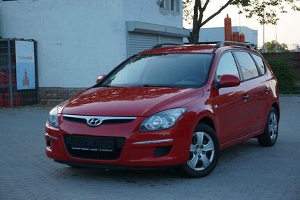 Hyundai i30 196.900 km 2.300 &euro; Dresden 01067