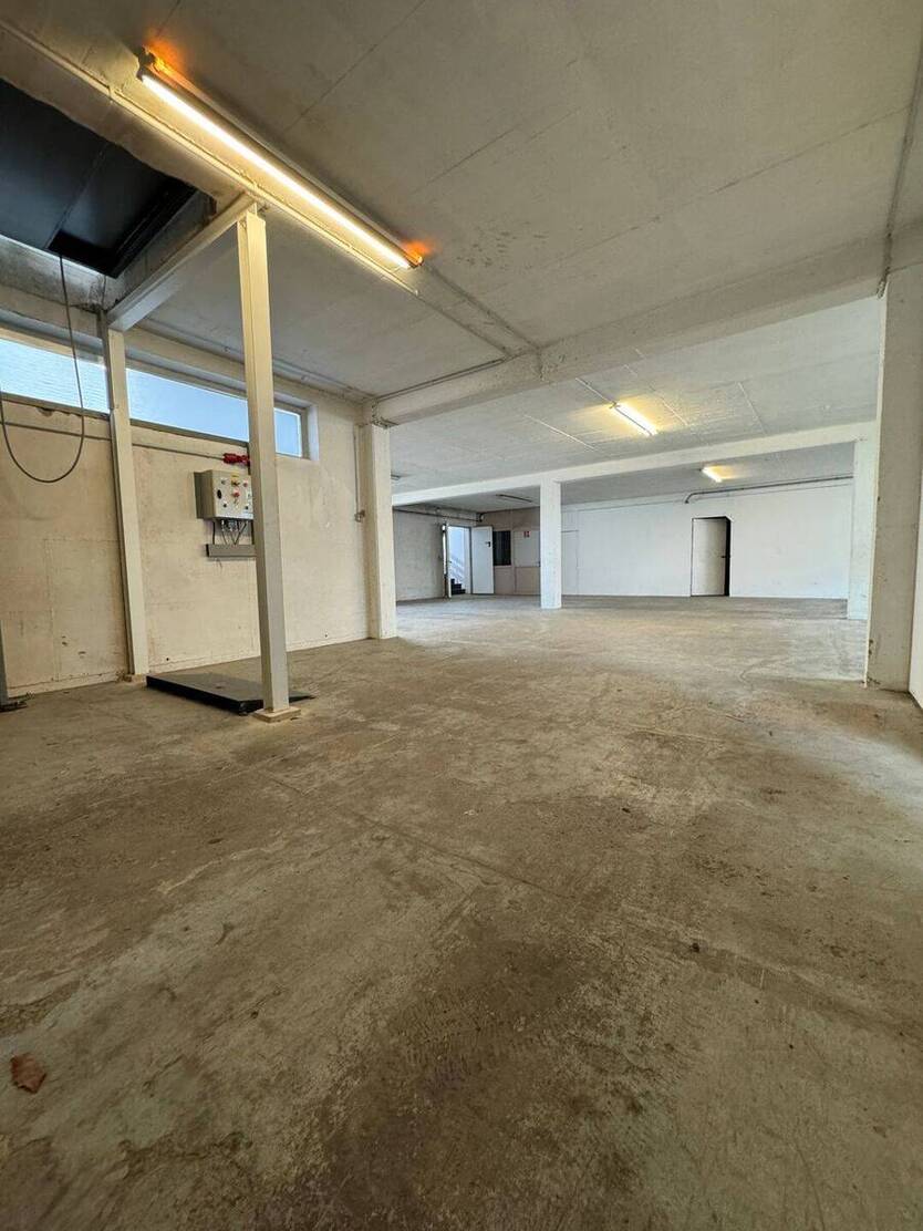 LagerWerkstattProduktion in Schmelz zu vermieten zimmer