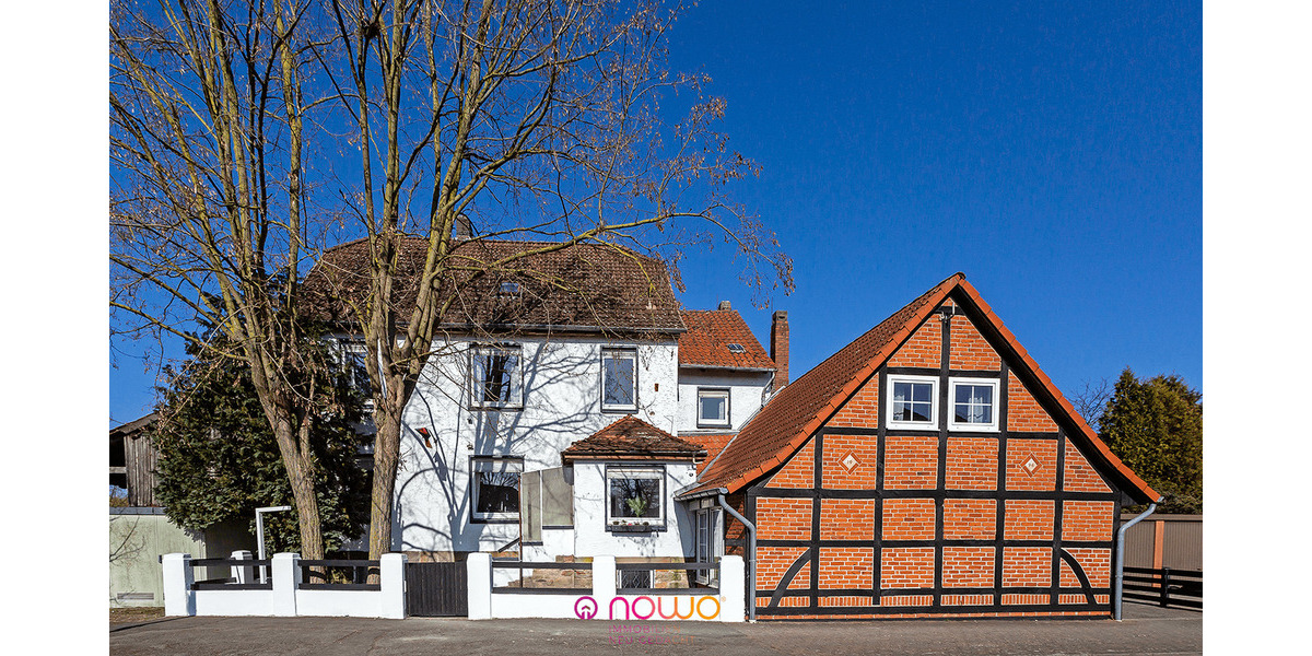 Mit den (Groß)Eltern unter einem Dach? Gartenanteil und 2 Garagen inklusive! 7 zimmer