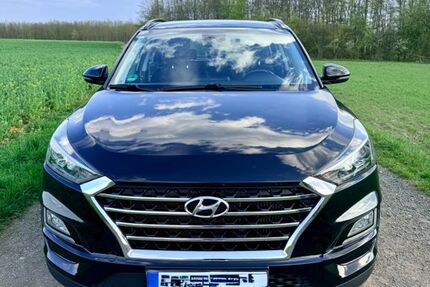 Hyundai TUCSON 147.000 km 13.500 &euro; Dorfhain 01738