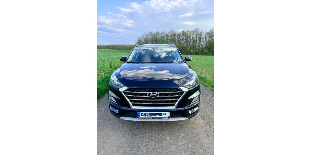 Hyundai TUCSON 147.000 km 13.500 &euro; Dorfhain 01738
