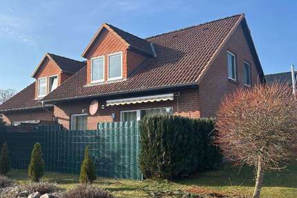 Haus Bad Bodenteich - 7 Zimmer, 210 m&sup2;, 225.000&euro; | Angebot:26527155