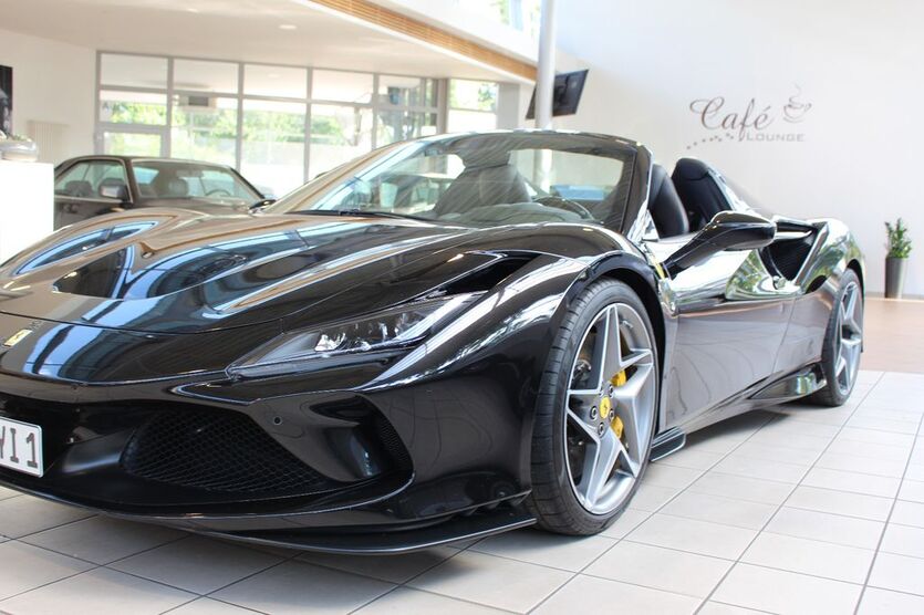 Ferrari F8 8.500 km 374.990 € Celle 29227