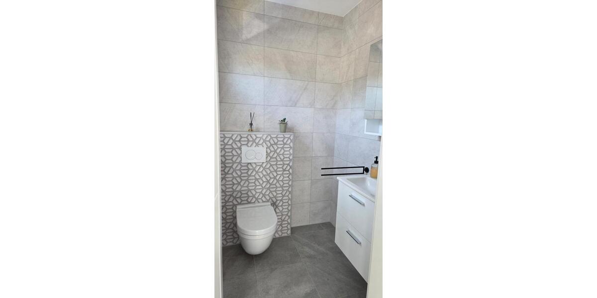 Einfamilienhaus Stadtallendorf - 3 Zimmer, 83 m&sup2;, 1.100&euro; | Angebot:26029940