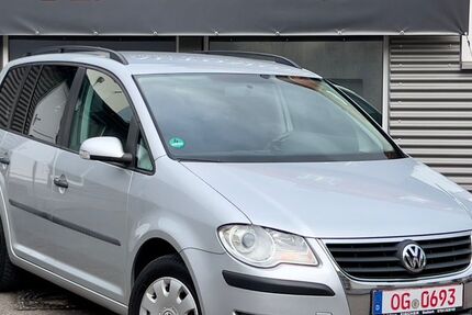 VW Touran 325.000 km 2.395 &euro; Lahr 77933
