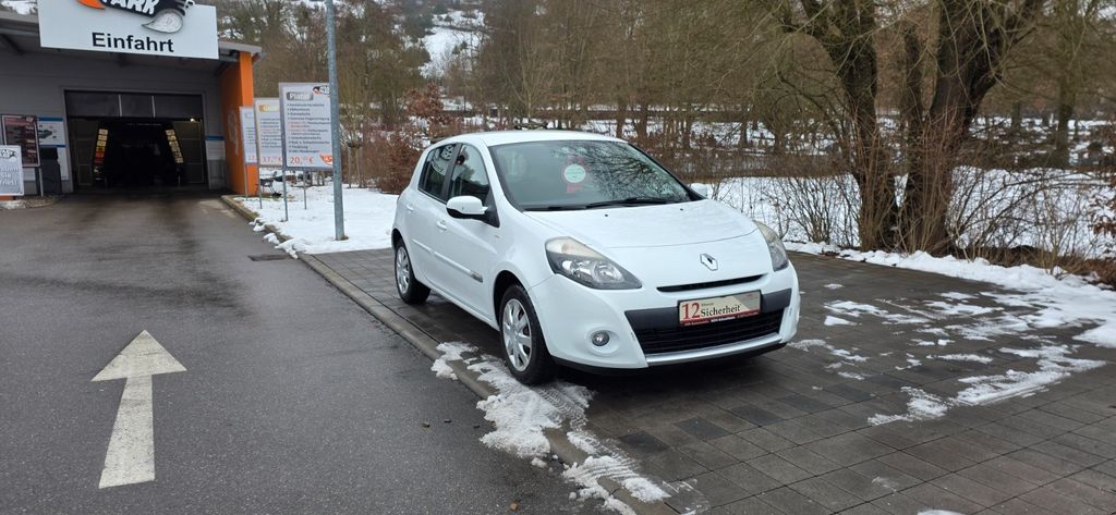 Renault Clio 100.700 km 5.890 &euro; Heidenheim-Schnaitheim 89520