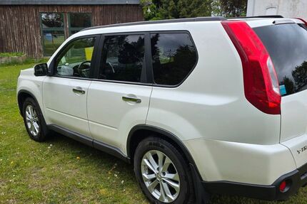 Nissan X-Trail 168.000 km 9.999 &euro; Achtrup 25917