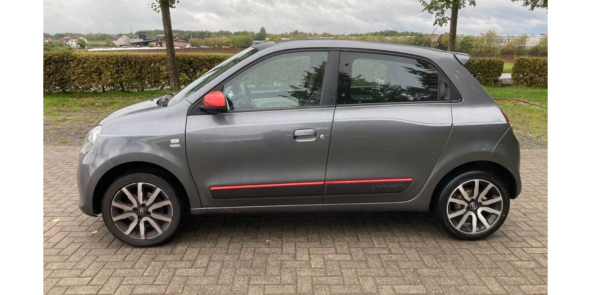 Renault Twingo 94.500 km 5.100 &euro; Künzell 36093