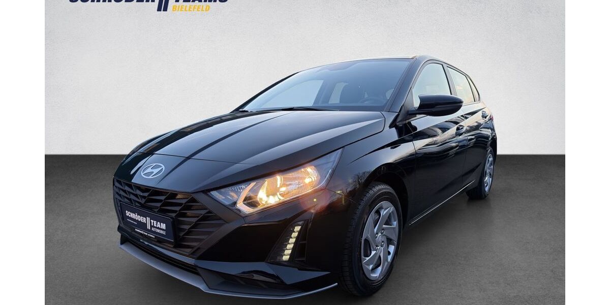 Hyundai i20 15.974 km 15.990 &euro; Bielefeld 33609