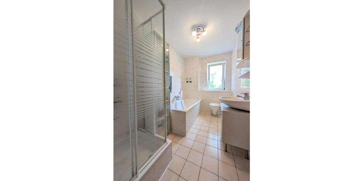 Etagenwohnung München Allach-Untermenzing - 2 Zimmer, 72 m&sup2;, 1.450&euro; | Angebot:25566755