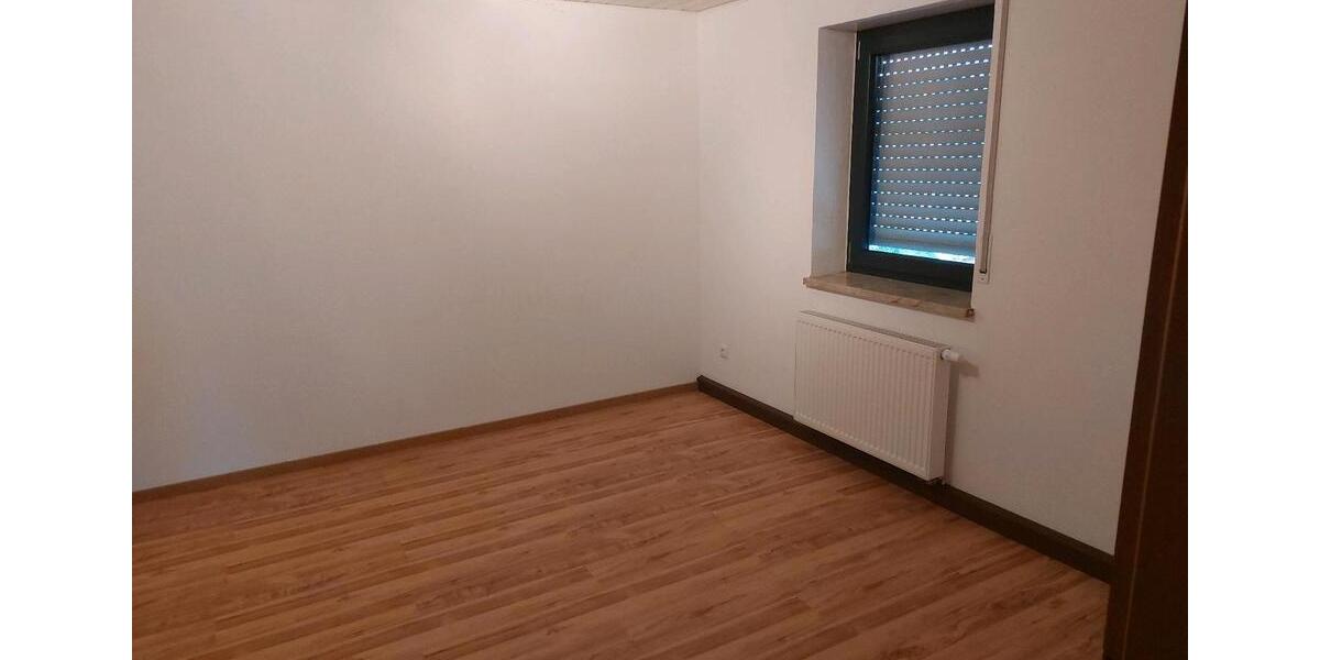 4 Zimmer Wohnung ab sofort zu vermieten zimmer