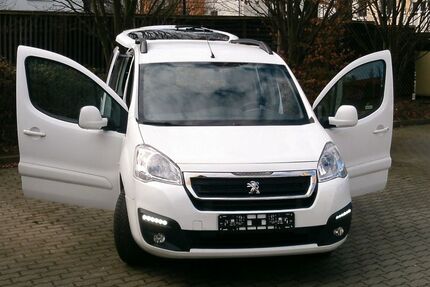 Peugeot Partner Tepee 105.000 km 13.900 &euro; Coswig 01640