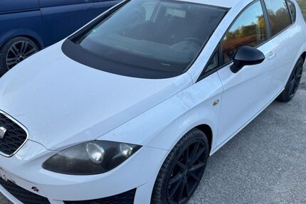 Seat Leon 147.900 km 8.499 € Duingen 31089