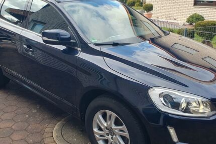 Volvo XC60 98.297 km 17.950 &euro; Lage 32791