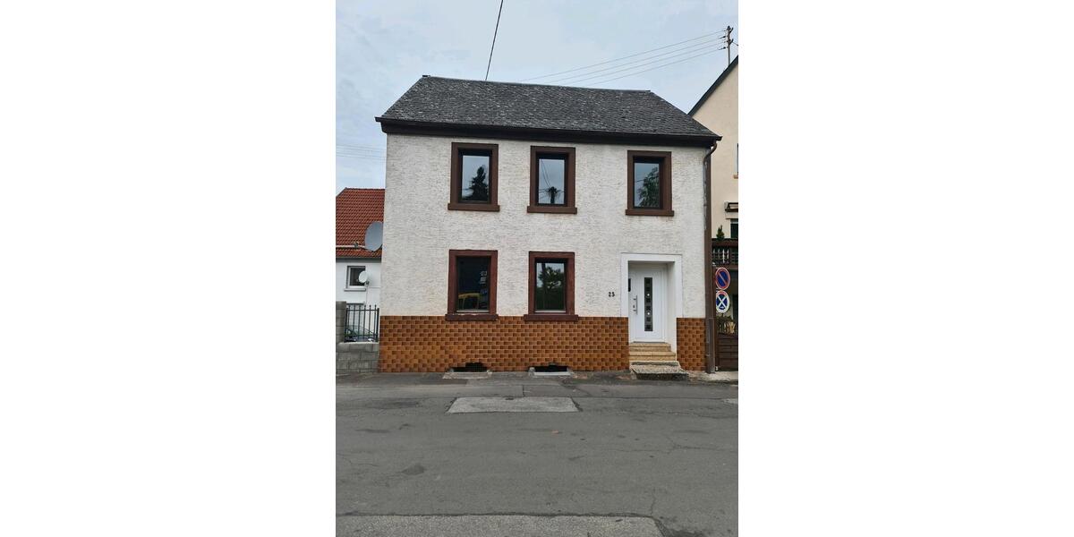 Einfamilienhaus Idar-Oberstein Oberstein - 4 Zimmer, 100 m&sup2;, 179.000&euro; | Angebot:26758333