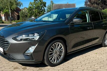 Ford Focus 59.665 km 15.499 &euro; Emsdetten 48282