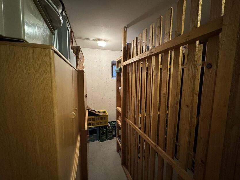 Charmante 2,5 Zimmer Wohnung mit zwei Terrassen und Tiefgaragenstellplatz 2 zimmer