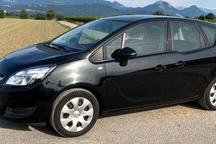 Opel Meriva 118.000 km 4.200 &euro; Rosenheim 83022