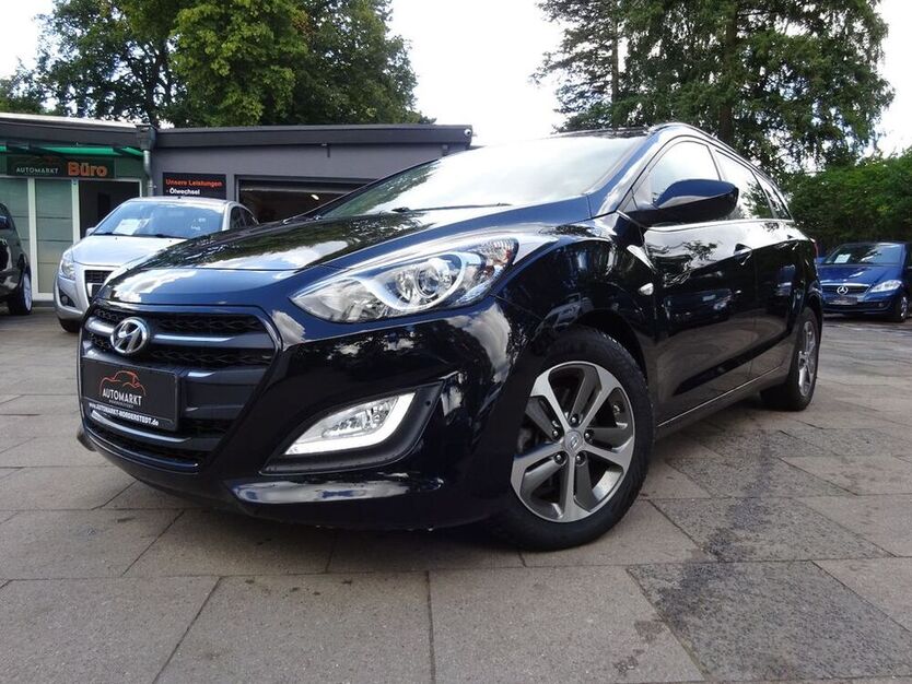 i30