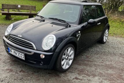 Mini Cooper 130.000 km 4.980 &euro; Bredstedt 25821